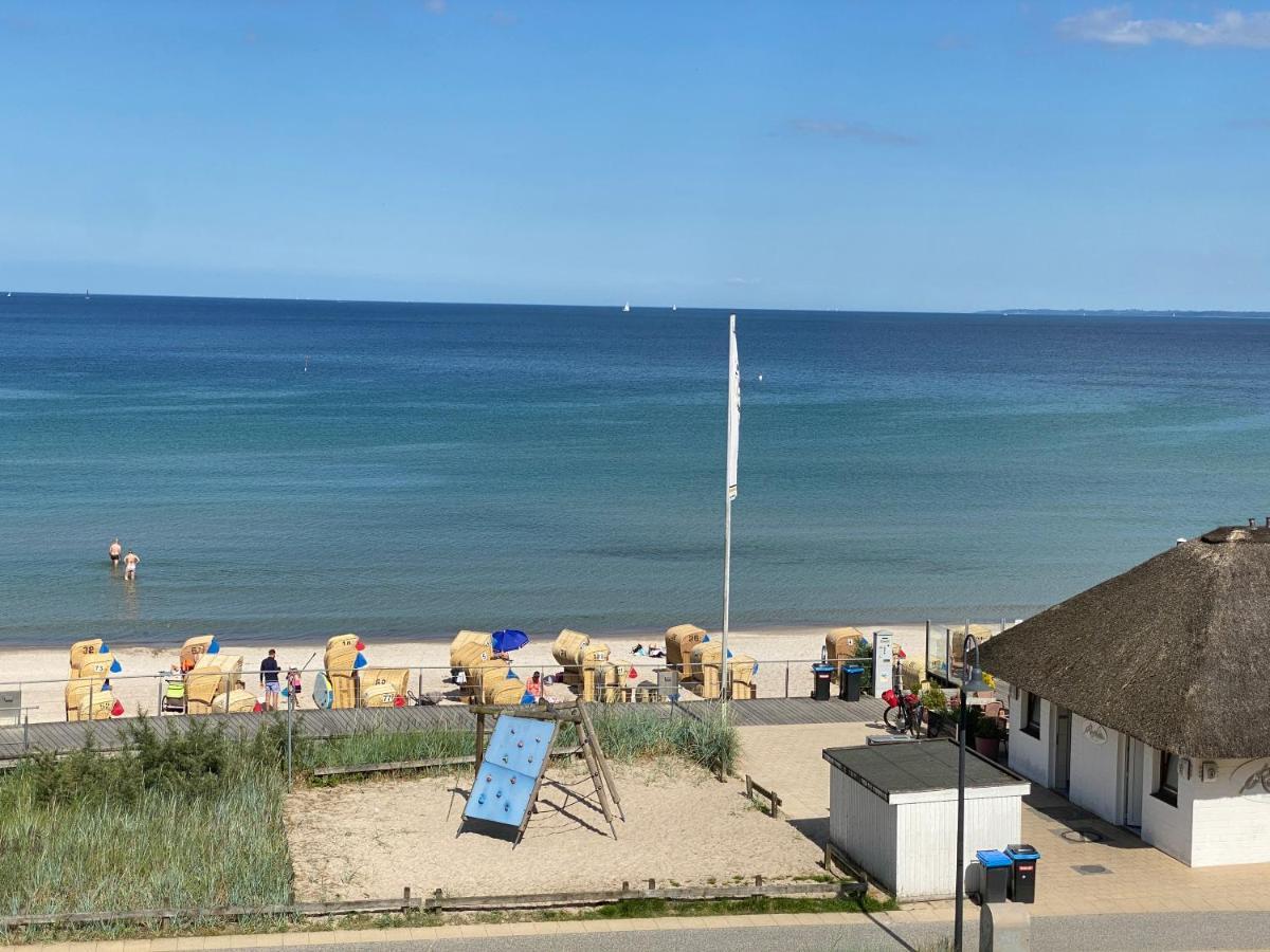 Moderne 3-Zi-Wohnung Mit Meerblick Direkt Am Strand Scharbeutz Buitenkant foto
